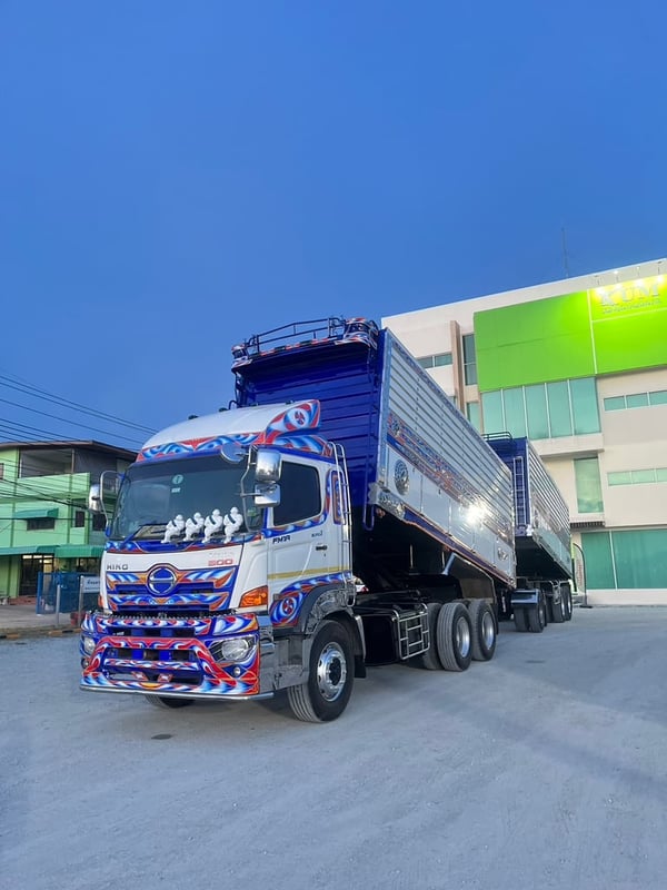 HINO FM 344แรงม้า รถบรรทุก 10ล้อ พื้นเรียบ ปี2018