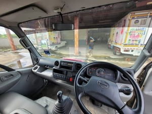 ขายรถบรรทุก HINO XZU 136 ตู้แห้ง ราคา 700,000 สภาพพร้อมใช้งาน จดทะเบียนปี 2561