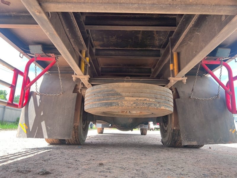 ISUZU FRR 210แรง  6ล้อ ปี2022 (84-7582)