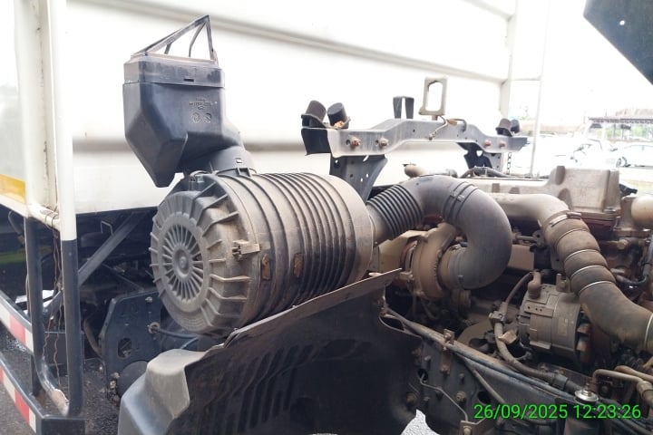 HINO FC รถบรรทุก 6ล้อ กระบะคอกสูง ปี2022 (83-2120 )