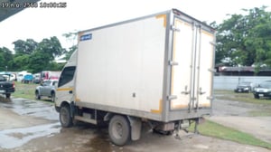  XZU ตู้แห้ง ปี2023 (3ฒส-1837)