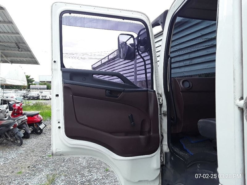 FC 6ล้อ กระบะคอกสูง ปี23 (73-1156) FC 6ล้อ กระบะคอกสูง ปี23 (73-1156)