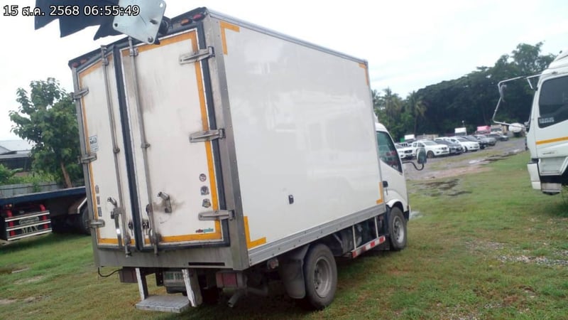  XZU 136แรง 4ล้อ ตู้เย็น ปี23 (3ฒส-1839)
