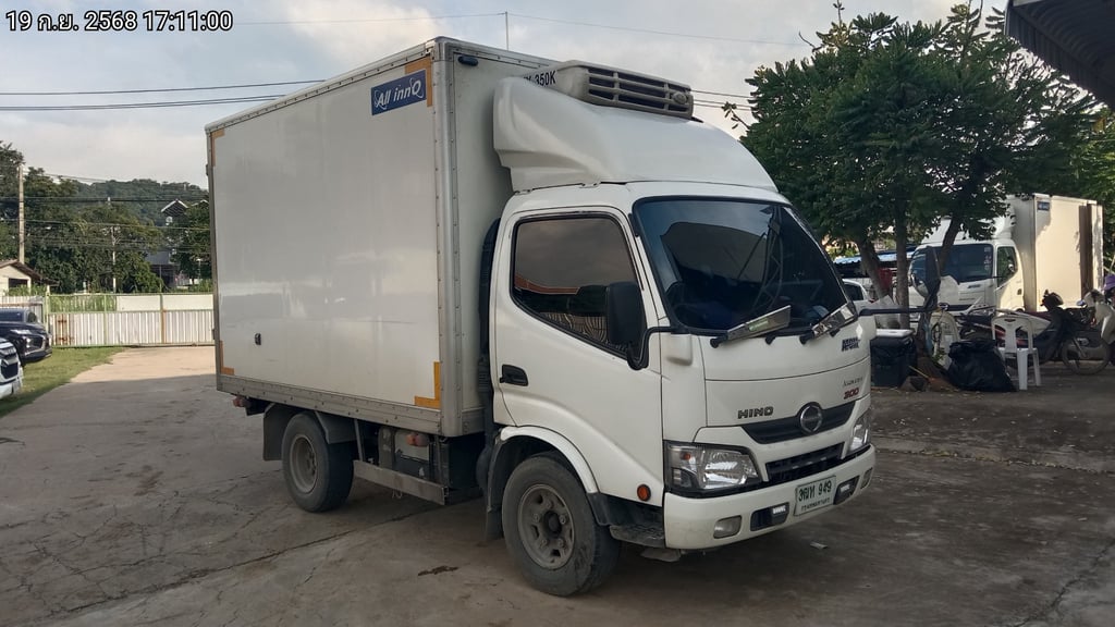 HINO XZU ตู้แห้ง ปี2023 (3ฒห-949) HINO XZU ตู้แห้ง ปี2023 (3ฒห-949)