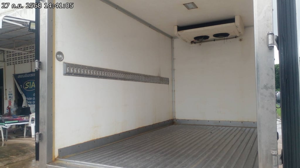 HINO XZU รถบรรทุก 4ล้อ ตู้เย็น ปี2023 (3ฒห-953) HINO XZU รถบรรทุก 4ล้อ ตู้เย็น ปี2023 (3ฒห-953)