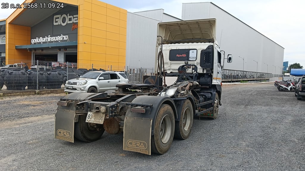 FM 344แรงม้า รถบรรทุก 10ล้อ หัวลาก ปี2019 (83-5686) FM 344แรงม้า รถบรรทุก 10ล้อ หัวลาก ปี2019 (83-5686)