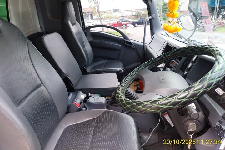 ISUZU FXZ รถบรรทุก 10ล้อ ดั้มพ์ ปี2023 (83-4044) ISUZU FXZ รถบรรทุก 10ล้อ ดั้มพ์ ปี2023 (83-4044)