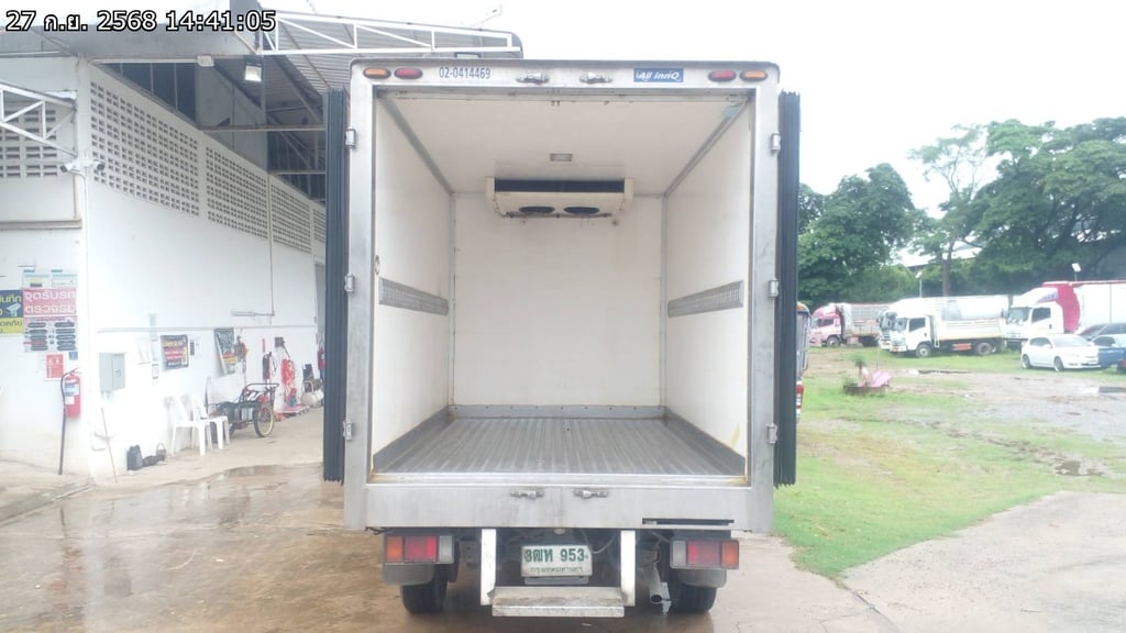 HINO XZU รถบรรทุก 4ล้อ ตู้เย็น ปี2023 (3ฒห-953) HINO XZU รถบรรทุก 4ล้อ ตู้เย็น ปี2023 (3ฒห-953)
