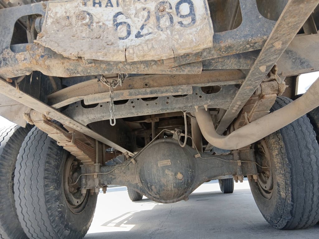 ISUZU FRR 210แรง 6ล้อ กระบะคอกสูง ปี20 (83-6269)