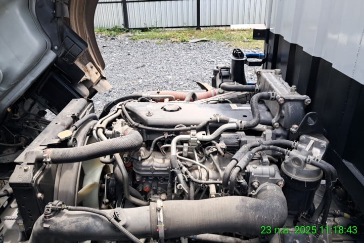 ISUZU NPR รถบรรทุก 6ล้อ ตู้แห้ง ปี2024 (MP1NPR75KRT101750) ISUZU NPR รถบรรทุก 6ล้อ ตู้แห้ง ปี2024 (MP1NPR75KRT101750)