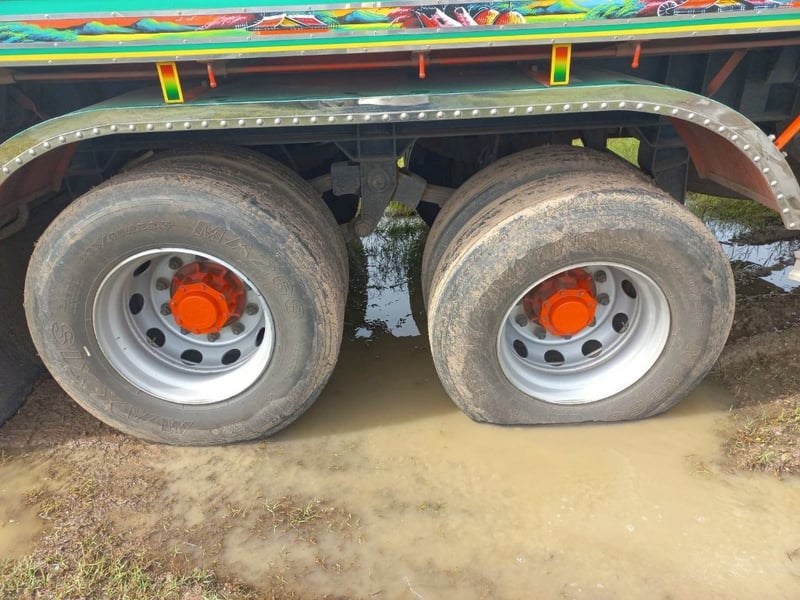 ISUZU FXZ รถบรรทุก 10ล้อ พ่วงแม่ลูก ปี2023 (86-5188)