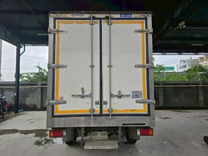 HINO XZU รถบรรทุก 4ล้อ ตู้แห้ง ปี2023  (3ฒส-1836)