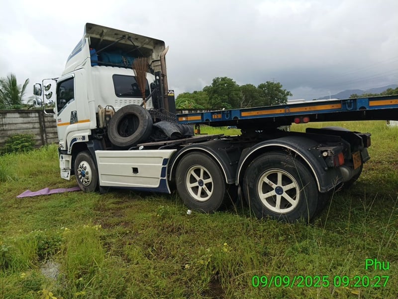 GXZ รถบรรทุก 10ล้อ หัวลาก ปี23 (70-4294 ) GXZ รถบรรทุก 10ล้อ หัวลาก ปี23 (70-4294 )