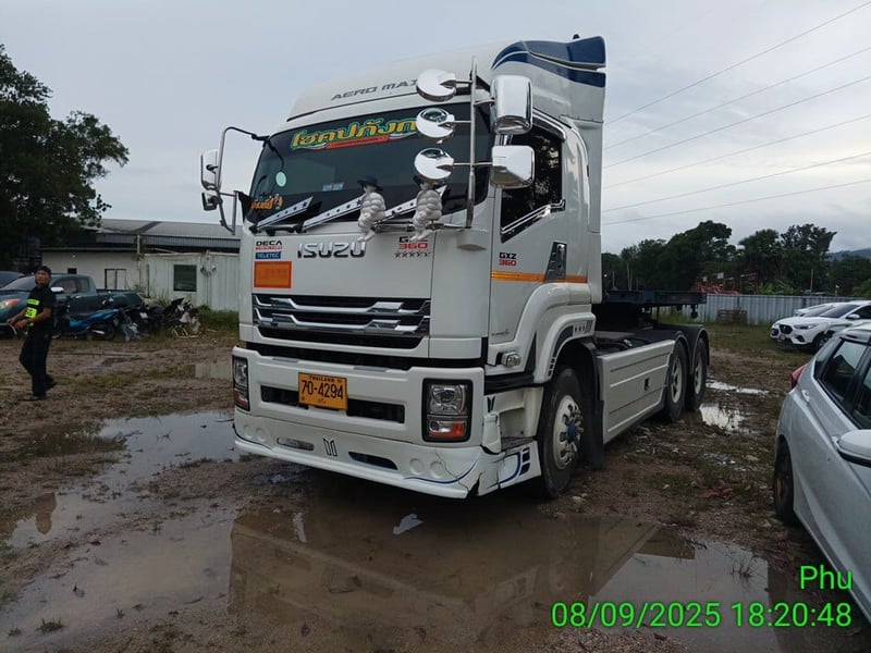 GXZ รถบรรทุก 10ล้อ หัวลาก ปี23 (70-4294 ) GXZ รถบรรทุก 10ล้อ หัวลาก ปี23 (70-4294 )