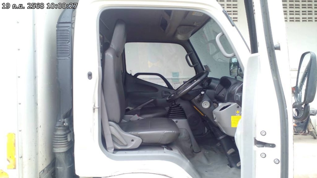  XZU ตู้แห้ง ปี2023 (3ฒส-1837)