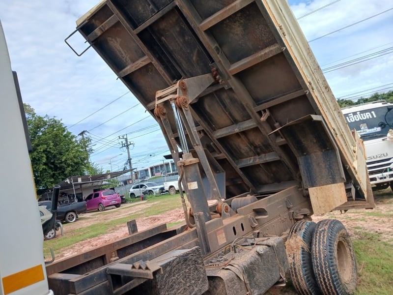 ISUZU FRR  6ล้อ ดั้มพ์ ปี22  (3517 )