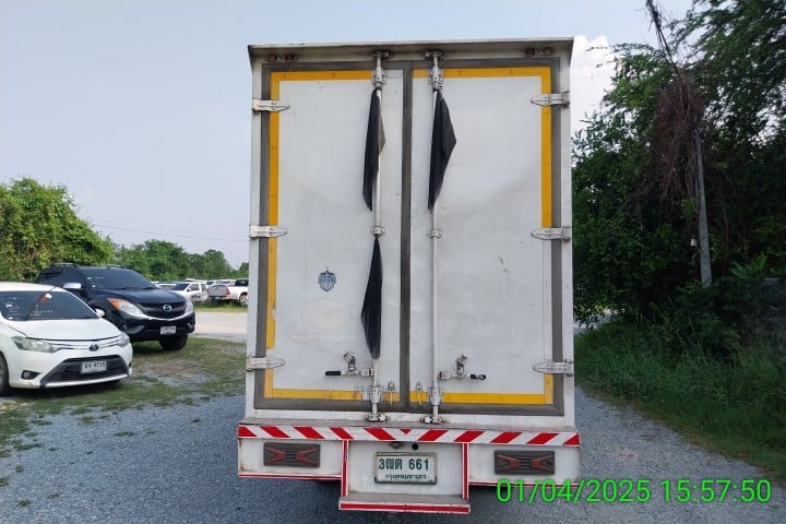 NLR 130แรง 4ล้อ ตู้แห้ง ปี21 (3ฒต-661 )