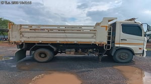 HINO FC  6ล้อ ดั้มพ์ ปี23 (82-3008)