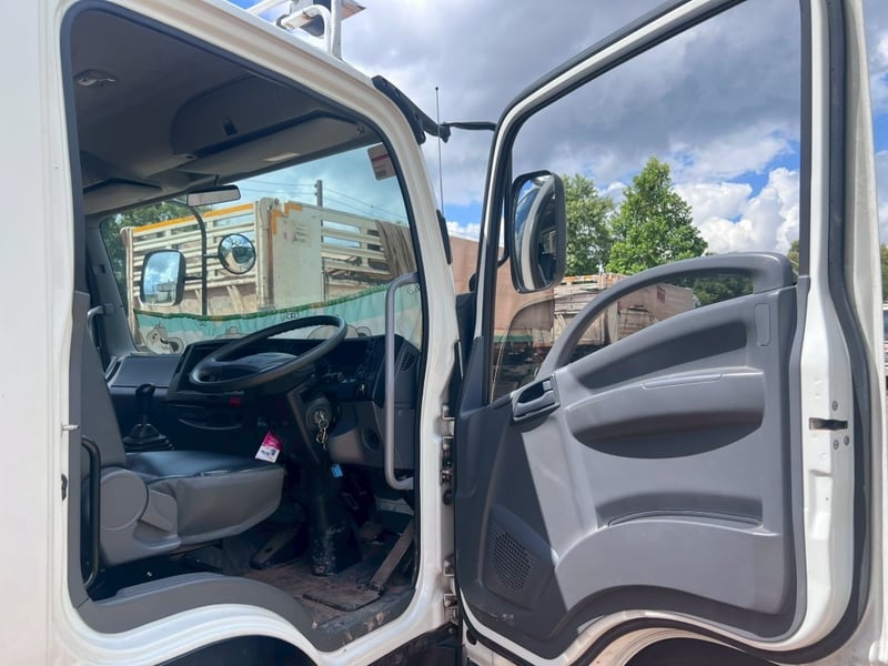 ISUZU FRR 210แรง  6ล้อ ปี2022 (84-7582)