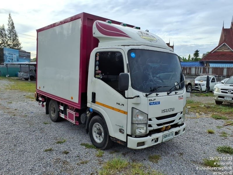 ISUZU NLR รถบรรทุก 4ล้อ ตู้แห้ง ปี2022  (3ฒพ-6519)