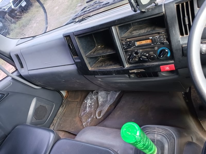  FRR 210แรงม้า 6ล้อ ดั้มพ์ (3620)