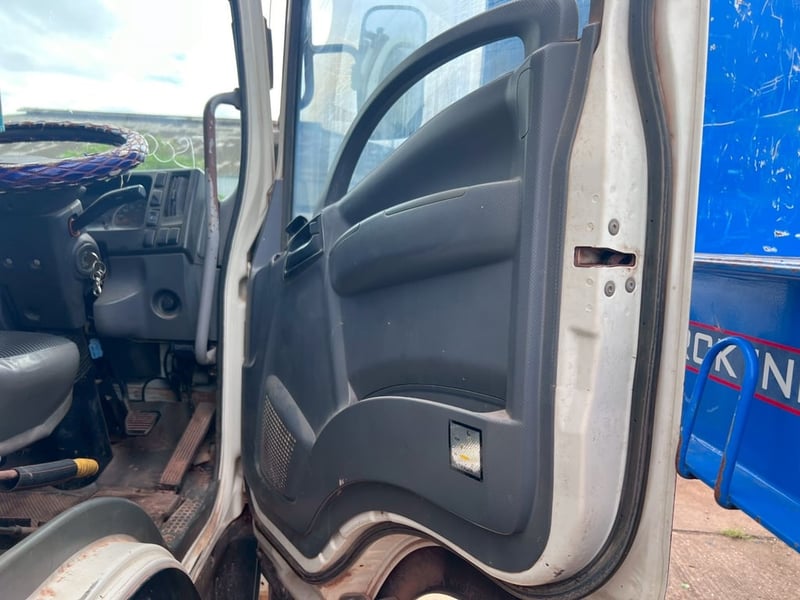  FRR รถบรรทุก 6ล้อ กระบะคอกสูง ปี19  (80-9996)