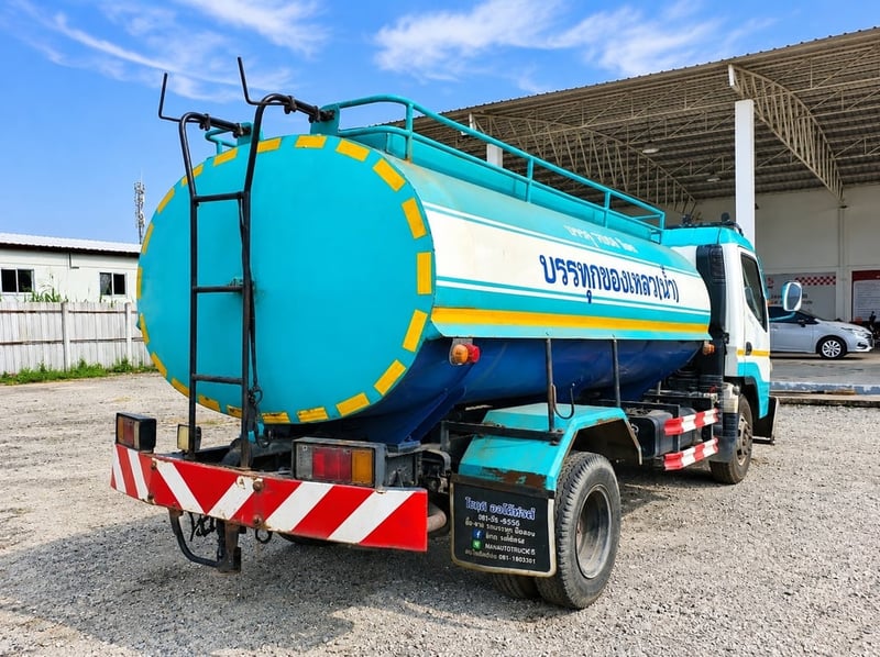 MITSUBISHI FUSO FU 150แรงม้า รถบรรทุก 6ล้อ บรรทุกน้ำ ปี2015 MITSUBISHI FUSO FU 150แรงม้า รถบรรทุก 6ล้อ บรรทุกน้ำ ปี2015