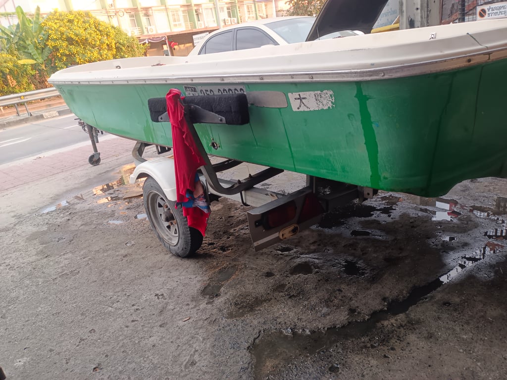 เรือท้อง 3 หล่อน 13ฟุต