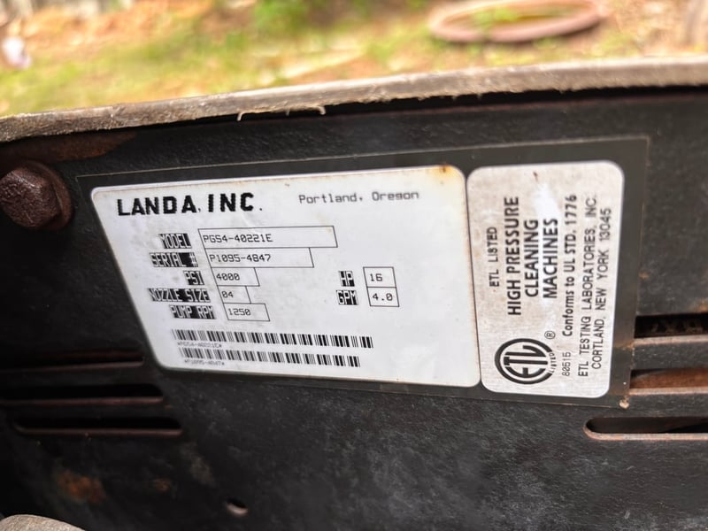 เครื่องฉีดน้ำแรงดันสูงยี่ห้อ Landa รุ่น PGS4-40221E. เครื่องฉีดน้ำแรงดันสูงยี่ห้อ Landa รุ่น PGS4-40221E.