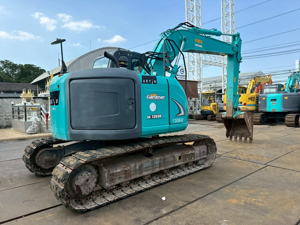 KOBELCO SK135SR-2 YY06  ดาวน์เริ่ม20% 