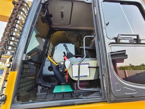 top model   KOMATSU PC210-10 (สด-ผ่อน)