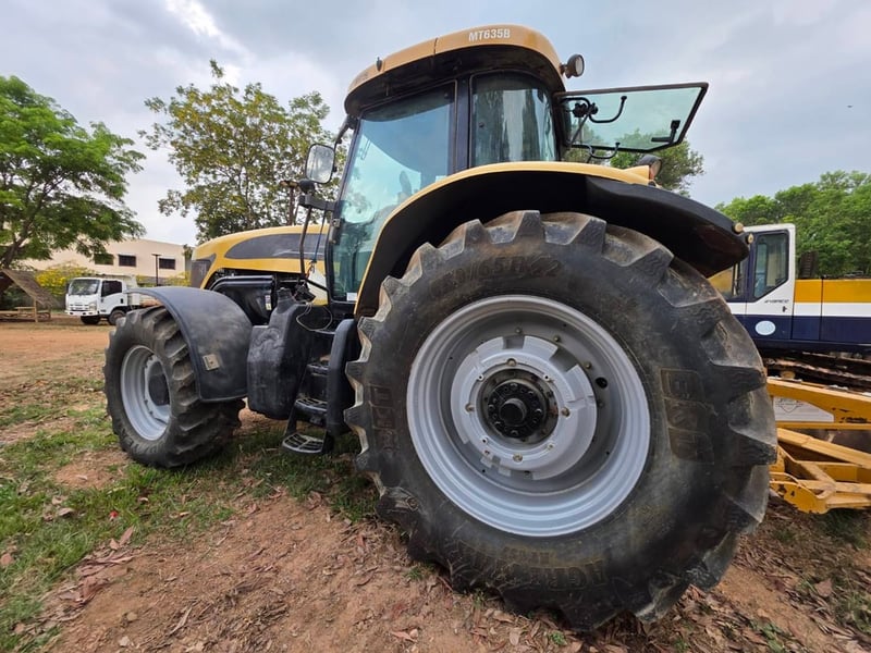 Challenger รุ่น MT635B Challenger รุ่น MT635B