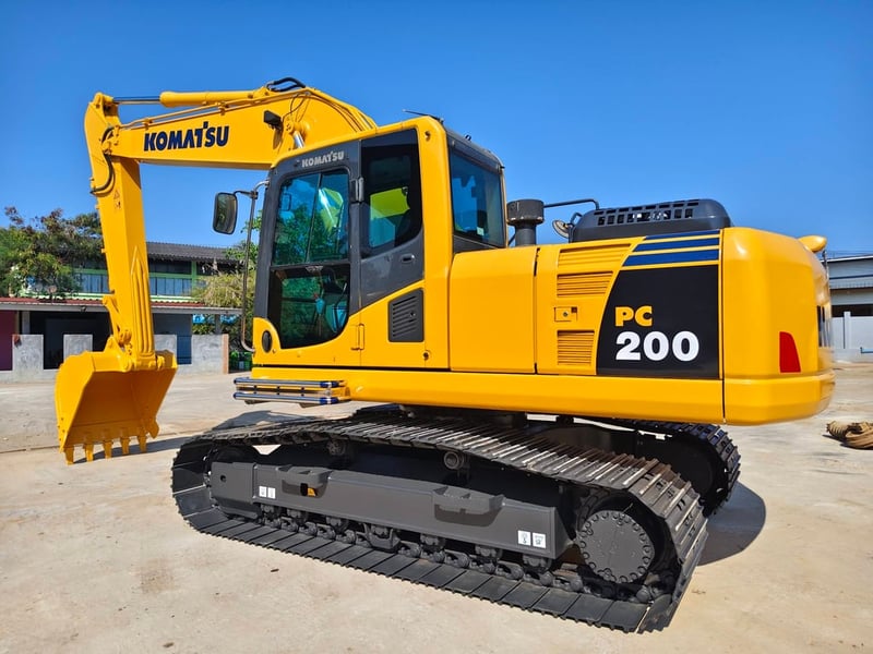 KOMUTSU pc200-8 mo  (สด-ผ่อน)🌟ดาวน์ 🌟390,000.-
