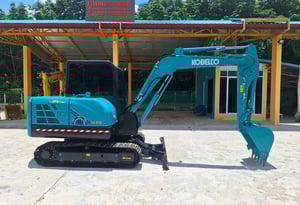 KOBELCO SK60-8 มีลายแย็ก ระบบเร็ว เครื่องปั๊มดี นิ่มๆ KOBELCO SK60-8 มีลายแย็ก ระบบเร็ว เครื่องปั๊มดี นิ่มๆ