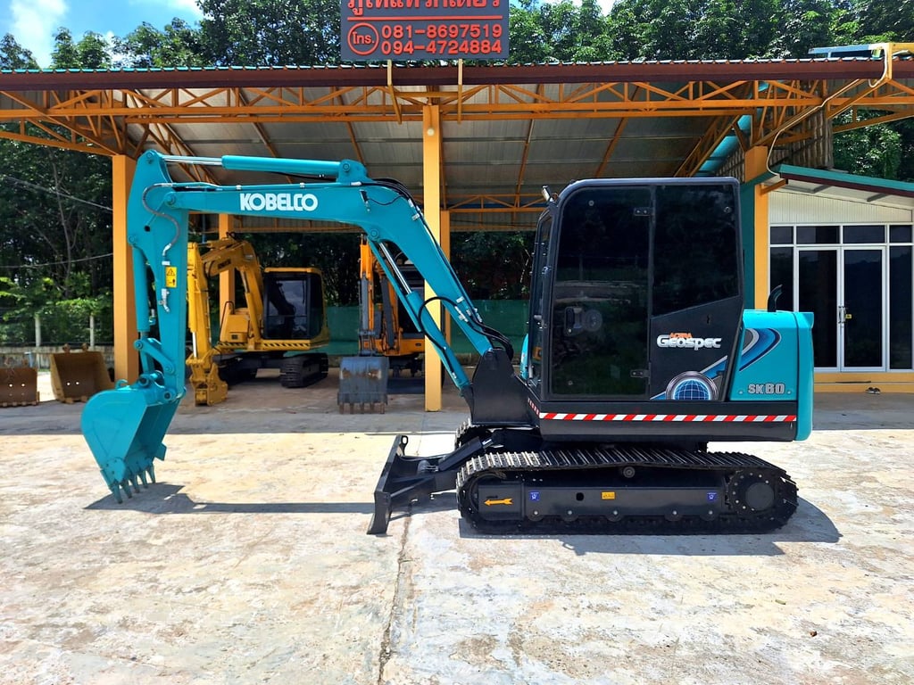 KOBELCO SK60-8   มีลายแย็ก ระบบเร็ว เครื่องปั๊มดี นิ่มๆ