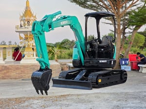 KOBELCO SK30 UR คอลโทรลน้ำมัน ปั้มนิ้ว KOBELCO SK30 UR คอลโทรลน้ำมัน ปั้มนิ้ว