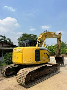 สภาพเก่านอก Kobelco sk135sr YY02