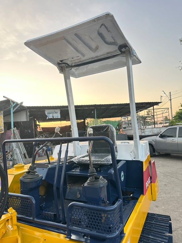 KOMATSU 40-6  รถพร้อมใช้งาน