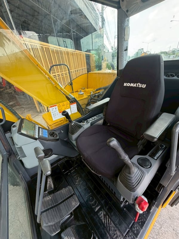 KOMATSU Pc70-8 เก่านอก