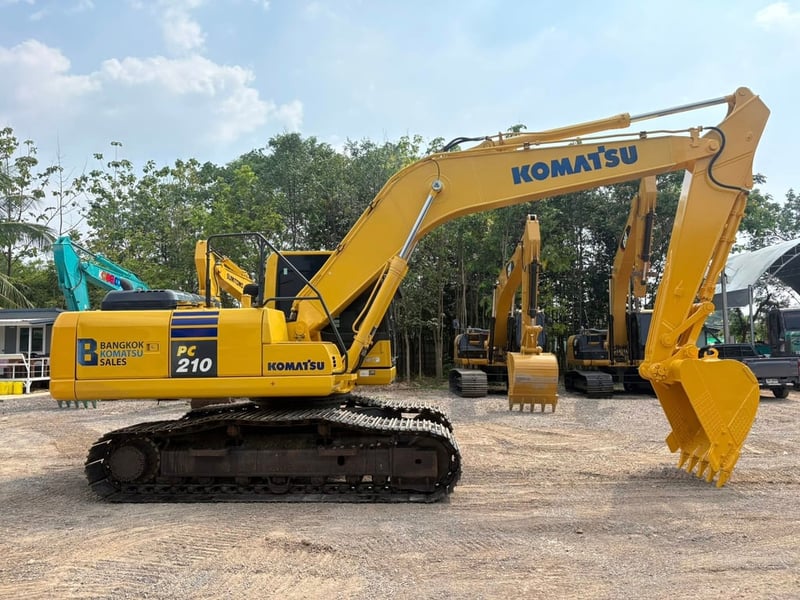 KOMATSU PC210-10MO PM. เหลือๆ KOMATSU PC210-10MO PM. เหลือๆ