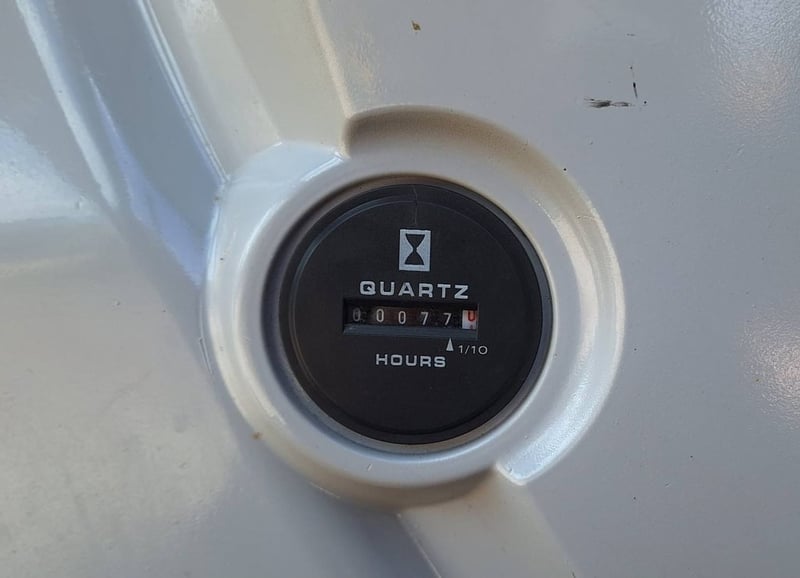 KOBELCO SK75-8  รุ่นนิยมพร้อมลายแย๊ก