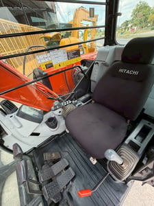 HITACHI ZX60 HITACHI ZX60