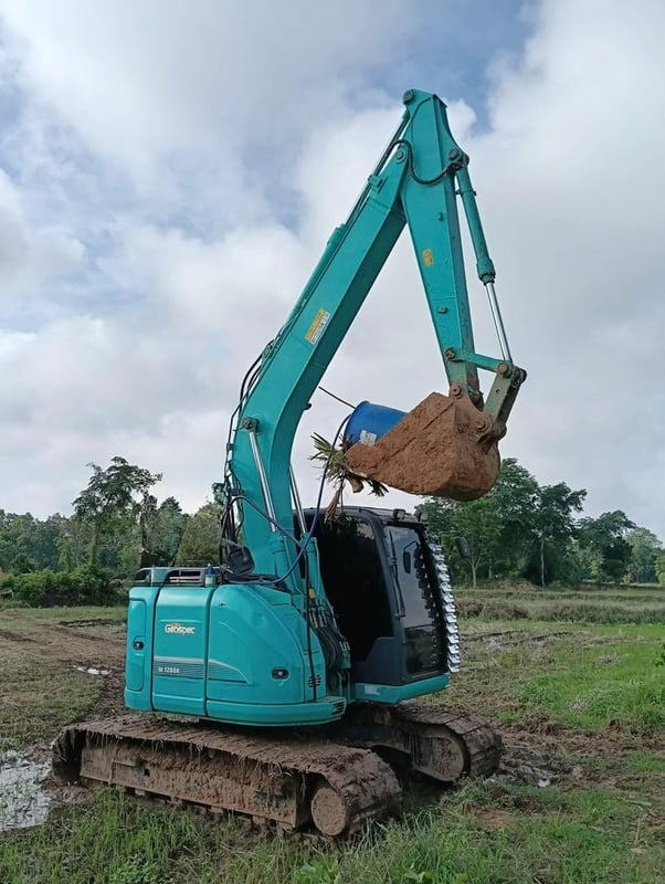 KOBELCO  SK125SR   รถบ้านราคาเบาๆ
