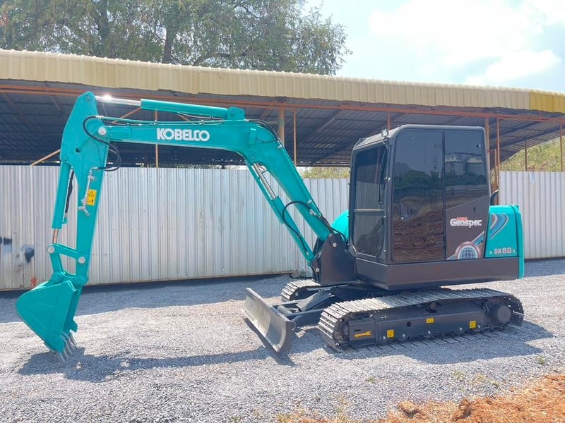 KOBELCO SK60-8 แถมฟรีหัวแย๊ก (ประกัน 1 ปี +ติดฟิล์มให้ใหม่ )