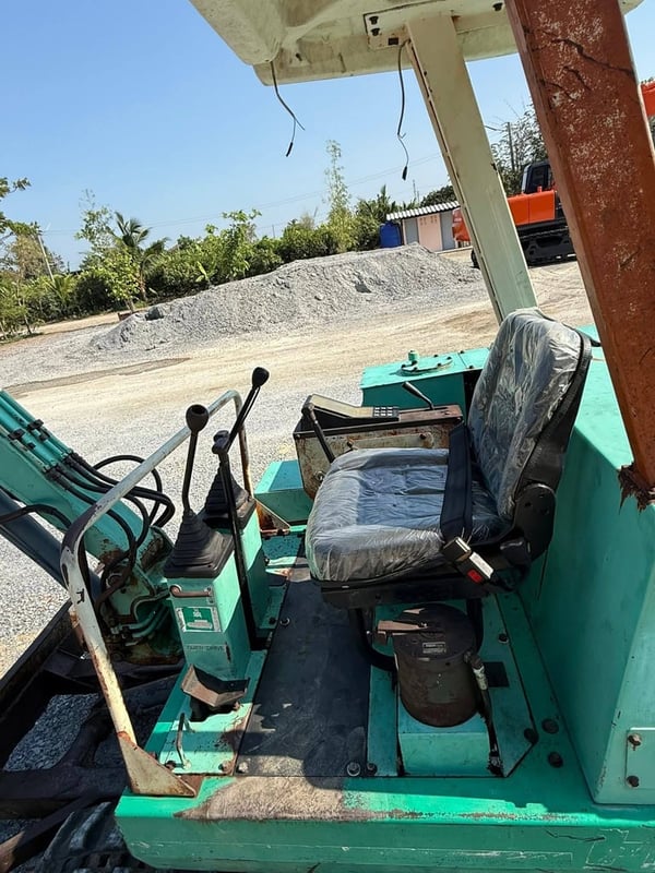 HANIX H27 รถนอกไม่เคยใช้ในไทย