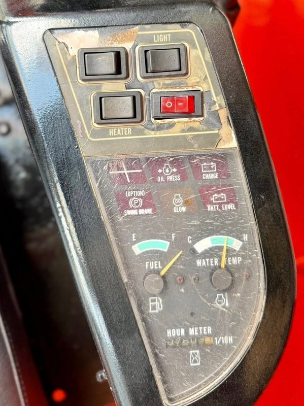  𝐈𝐇𝐈 ขนาด 𝟥.𝟧ตัน  มีลายแย็ก รองรับอุปกรณ์เสริม