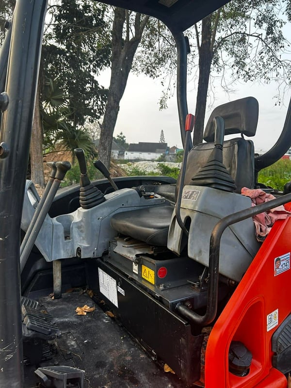 KUBOTA U35  รถบ้าน พร้อมใช้งาน 