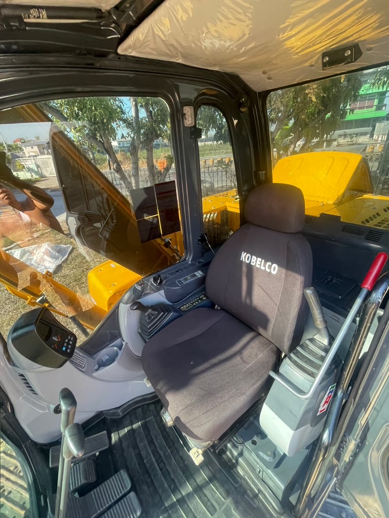 KOBELCO SK75-8 สภาพป้ายแดง