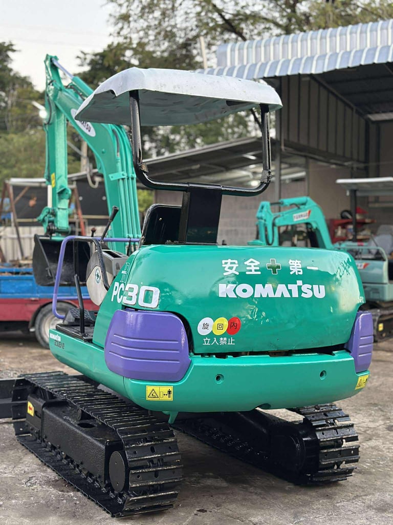 KOMATSU 30-7  ขายถูก