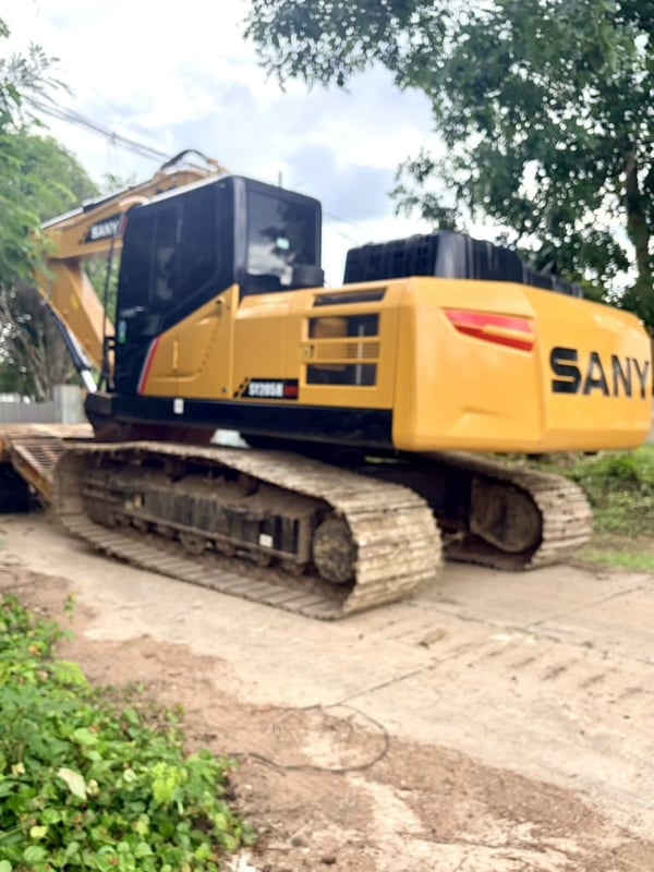 SANY SY205H ไมล์น้อย สภาพป้ายแดง